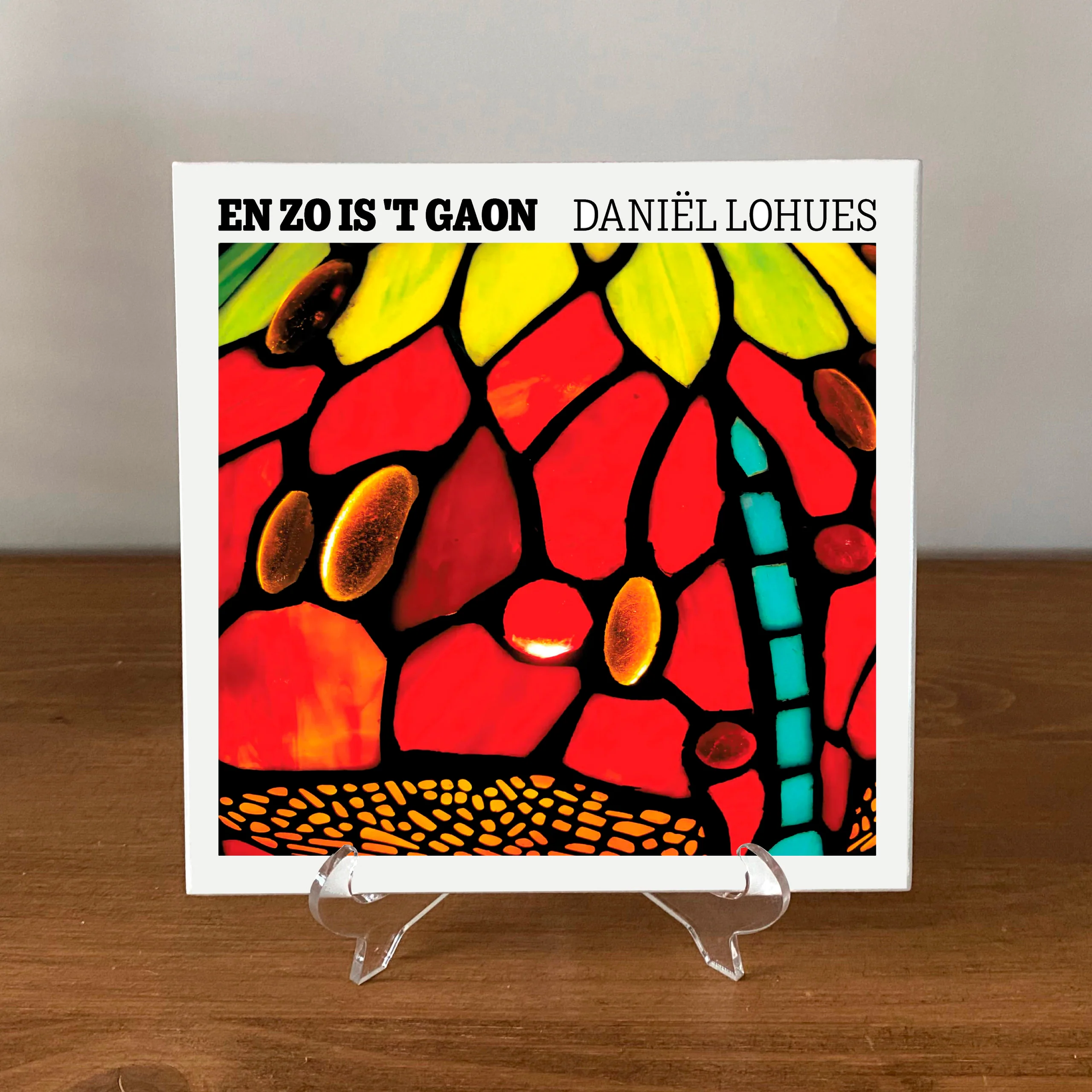 Daniël Lohues | Tegel "En Zo Is 'T Gaon"