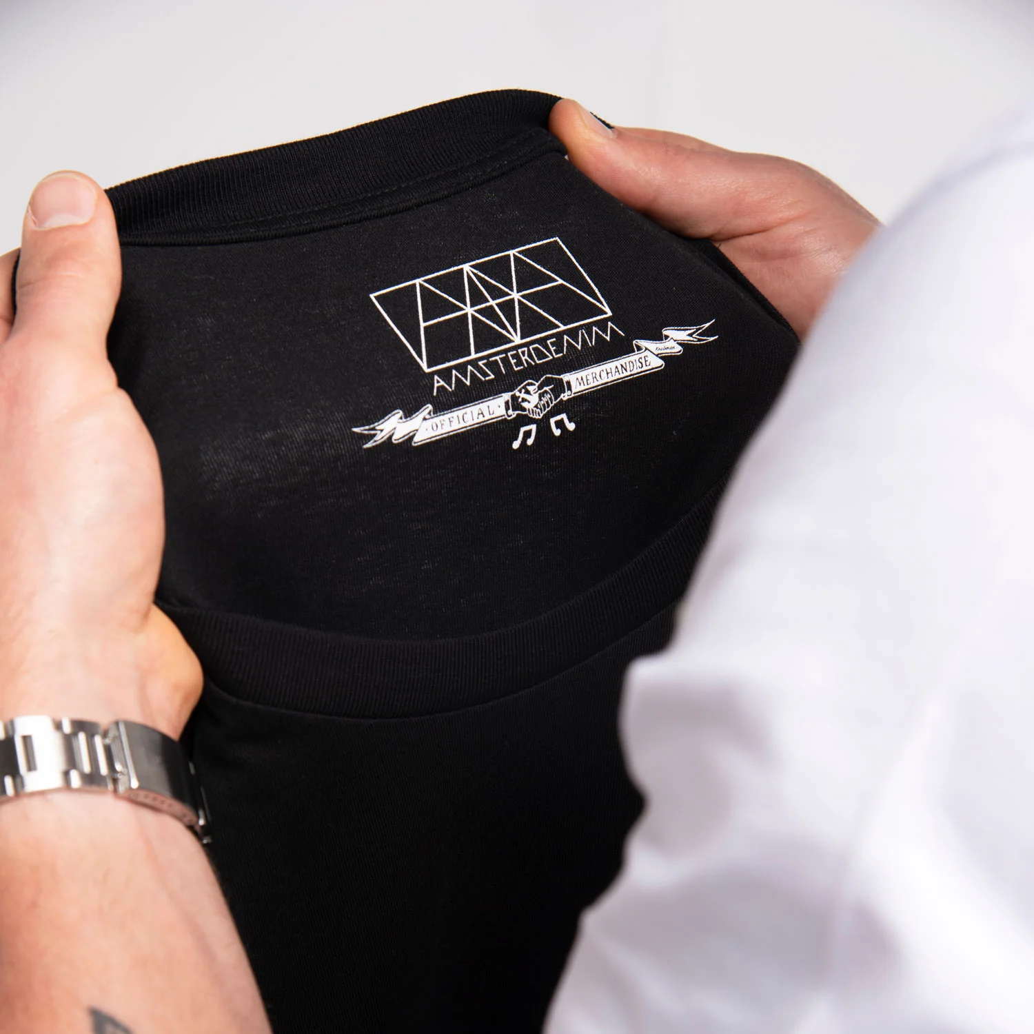 Douwe Bob | Born To Lose (Black Tee) - Image 6
