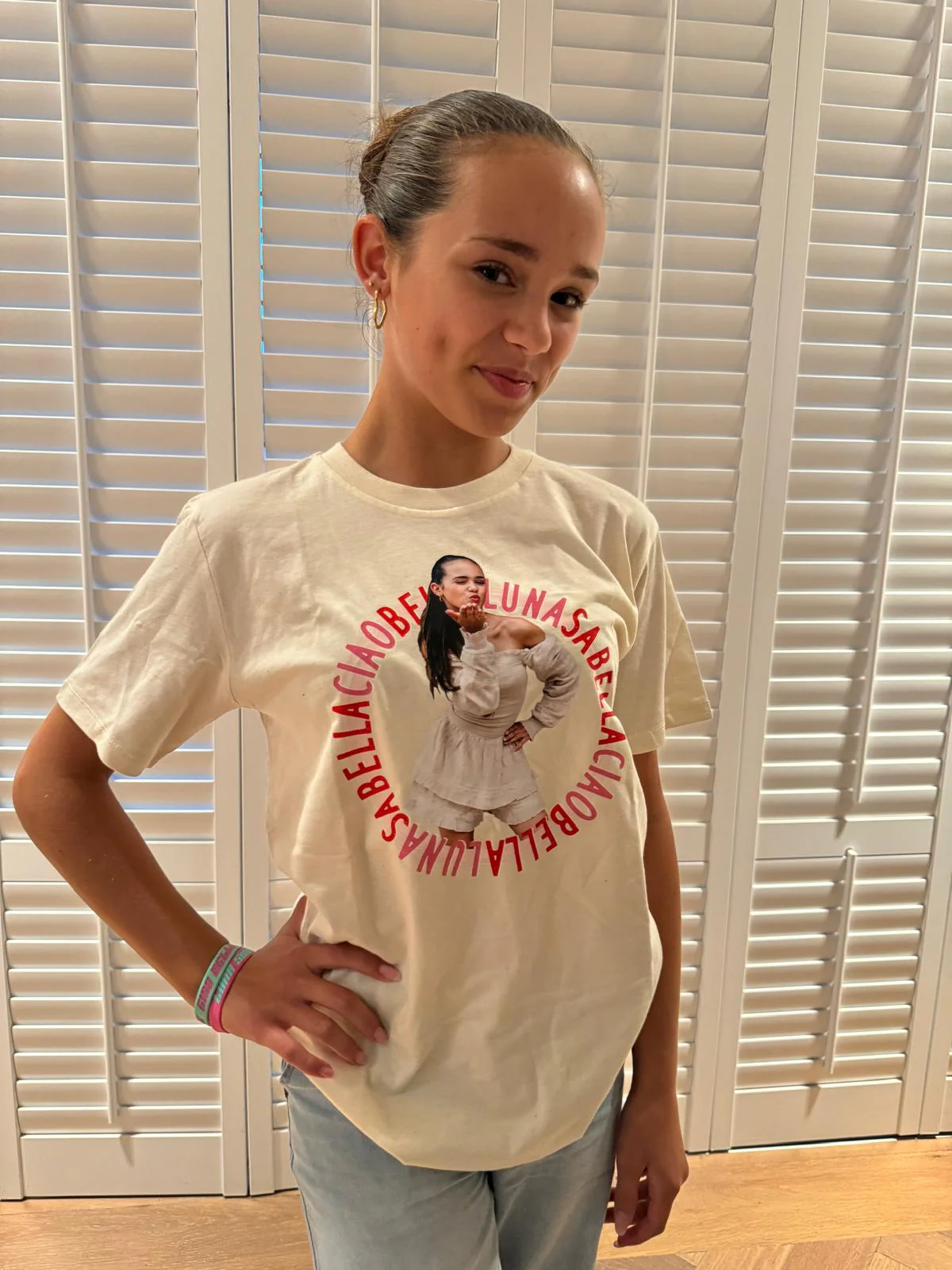 Luna | T-shirt Ciao Bella Kiss - Image 4
