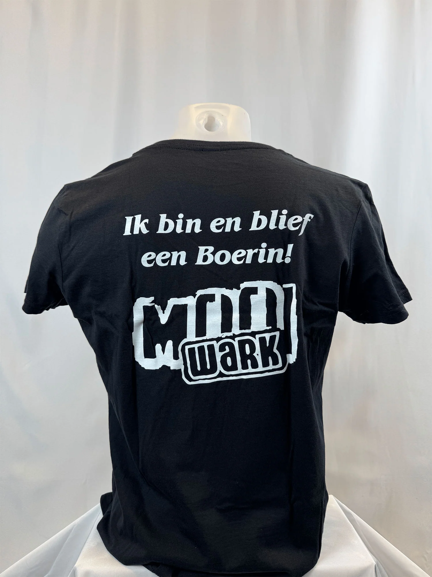 Mooi Wark | Dames T-shirt "Ik bin en blief een Boerin" - Image 2