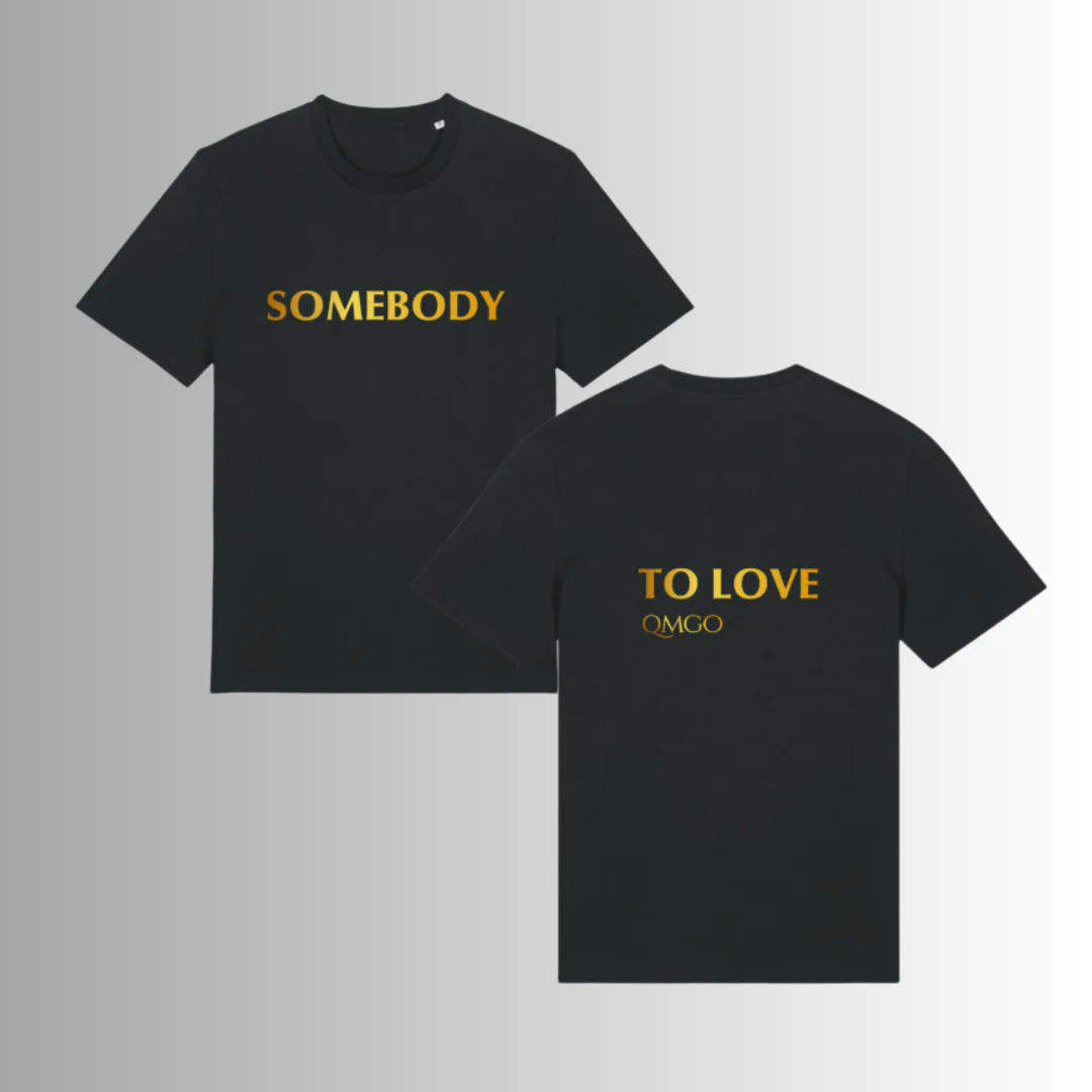 Queen Must Go On | T-shirt Zwart "Somebody To Love"